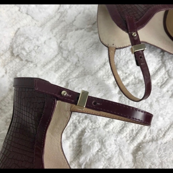 Ann Taylor Wine Red Snakeskin Heels - Picture 5 of 7